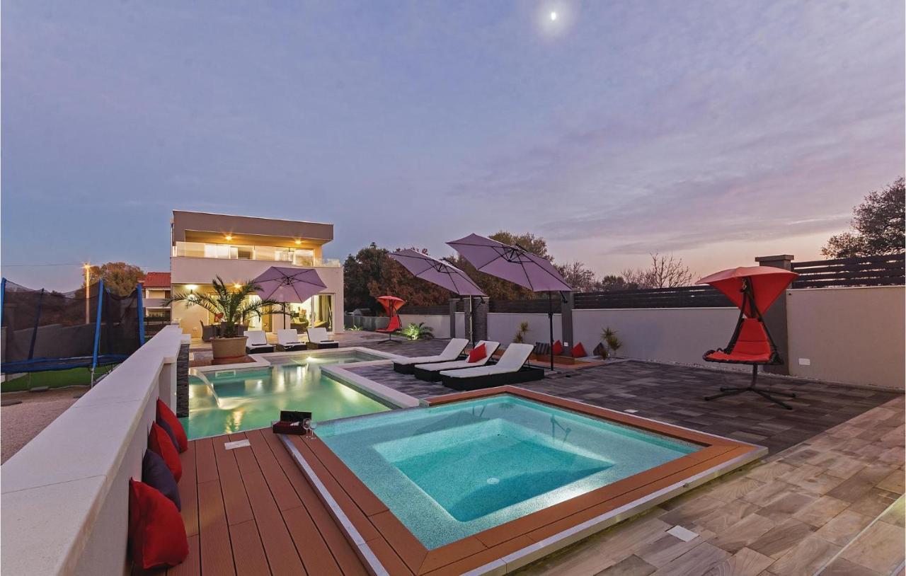 Amazing In With Kitchen Hébergement de vacances *